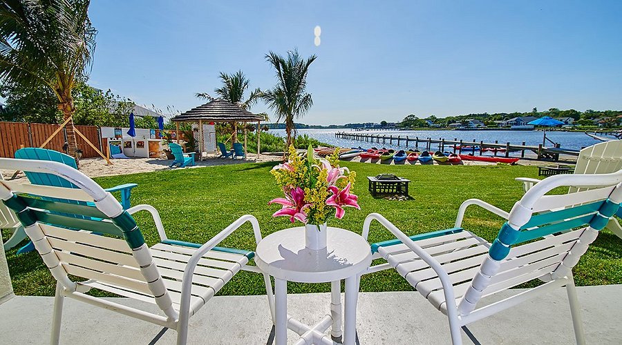 Who would have guessed Rehoboth beach, Delaware is the place to go☀️🌊🏖️ cover photo collage