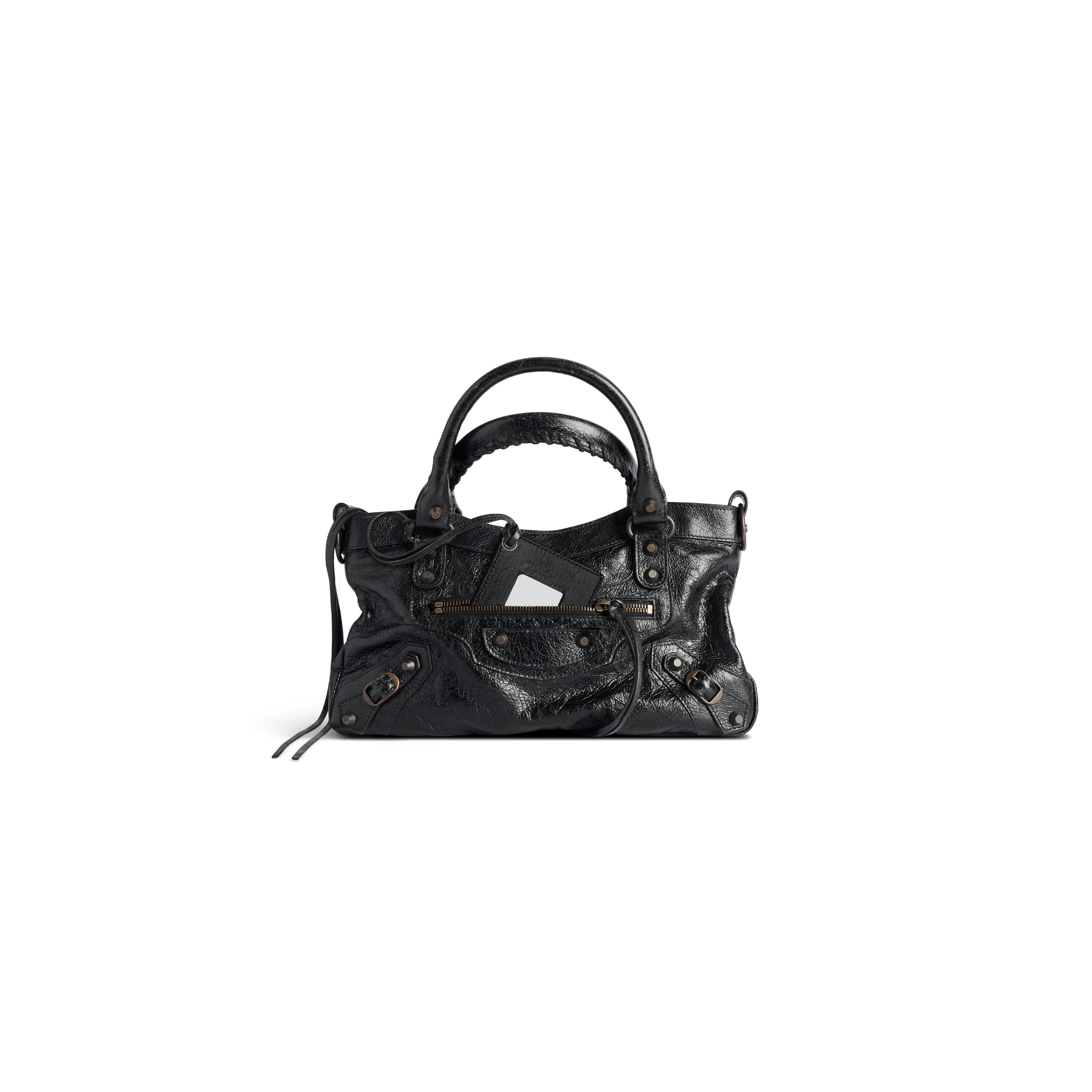 Trendy Fall Purses 2025: Must-Have Bags for the Season cover photo collage