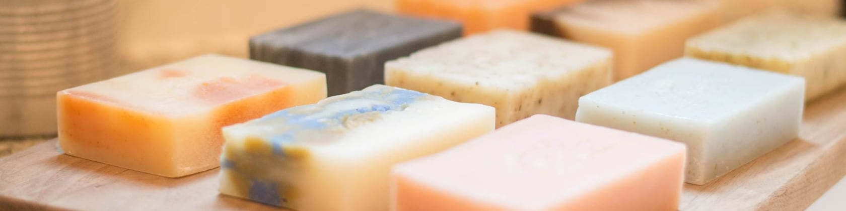 Low-toxin alternatives in my everyday beauty routine cover photo collage