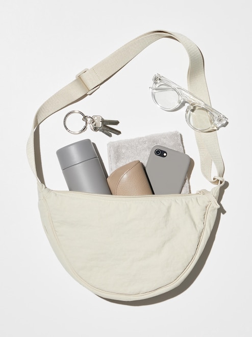 What’s inside my go-to-bag ? cover photo collage