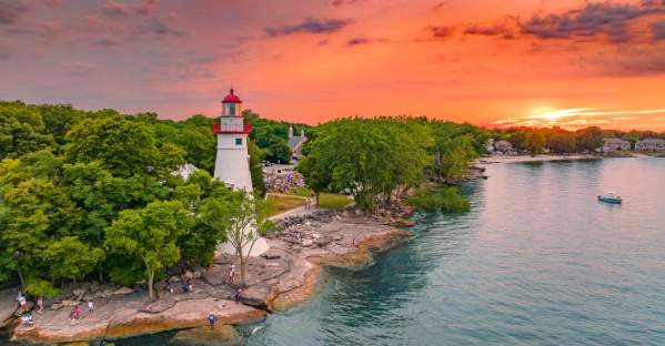 What to do and where to go in the Cleveland, Ohio area. cover photo collage