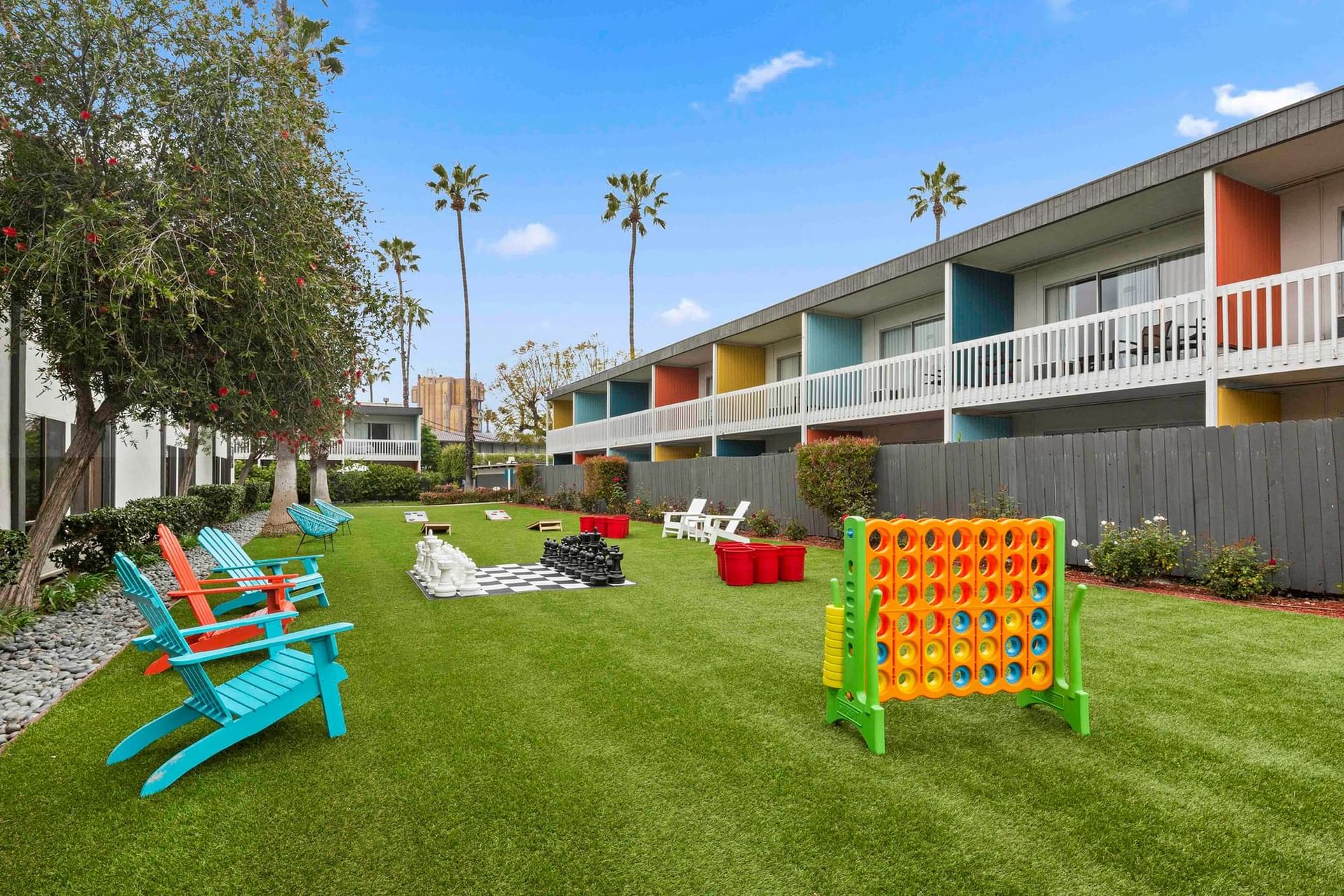 My favorite Disneyland hotels for any budget cover photo collage