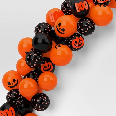 Must - Have Halloween Party Decor cover photo collage