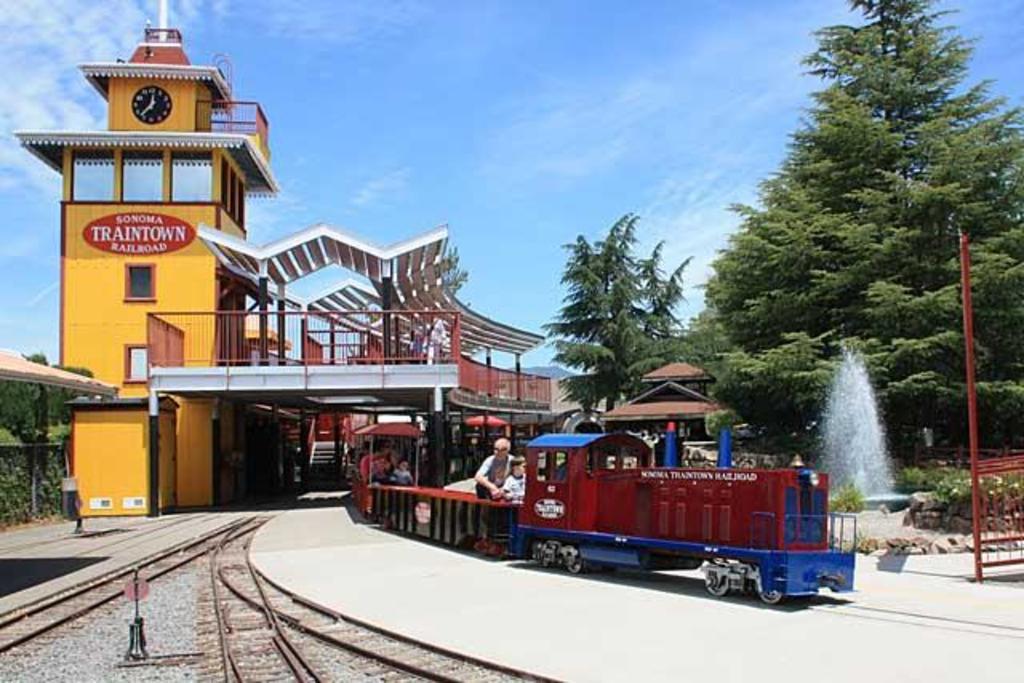 Places you and your kids will find exciting! Bay Area Edition cover photo collage