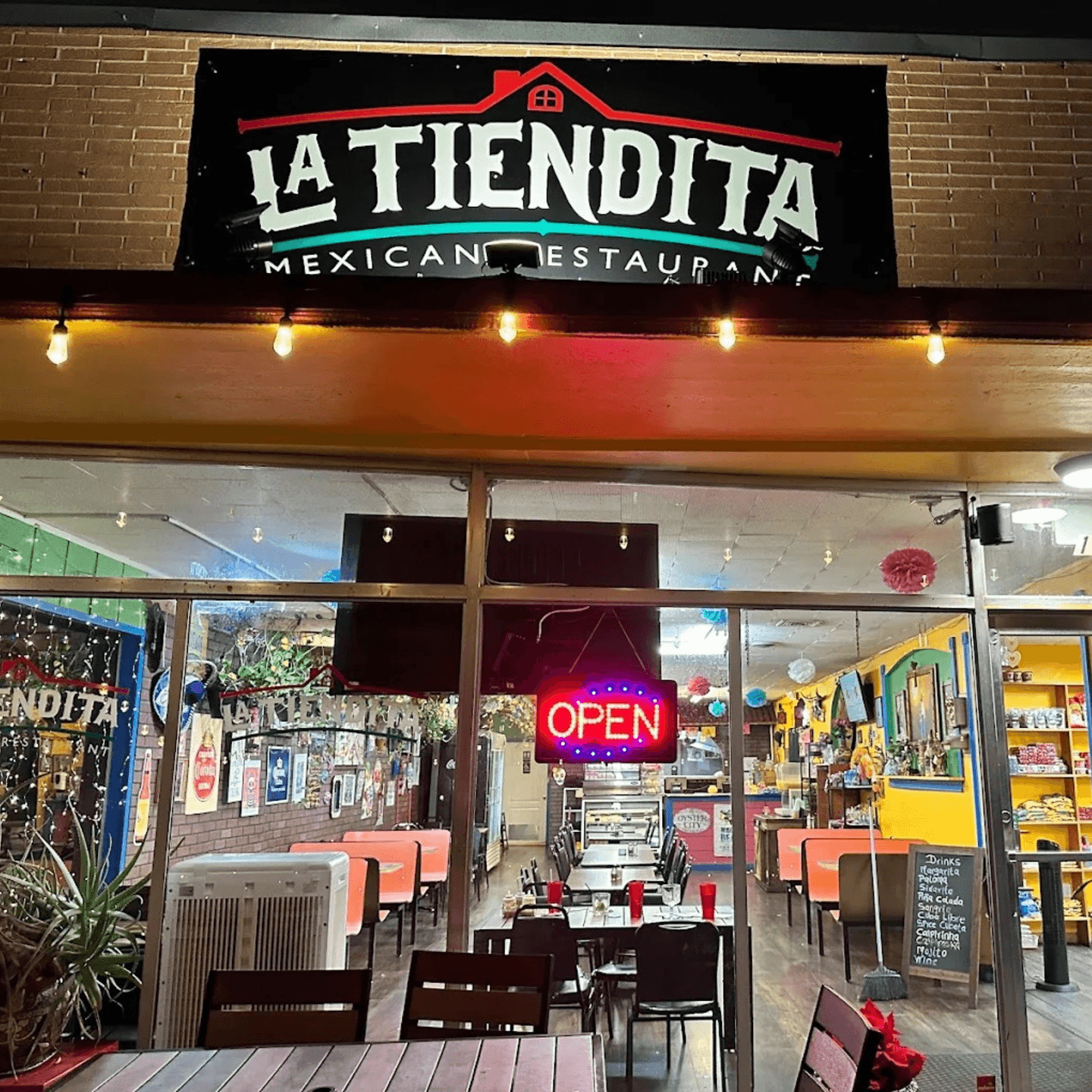 I 💛 Tally!! cover photo collage