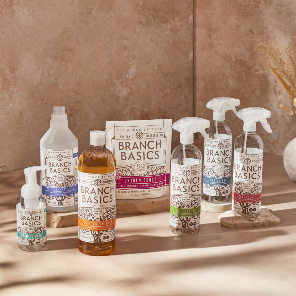 🌿Low-Tox Living: Home, Beauty, Detoxing & More 🌿 cover photo collage