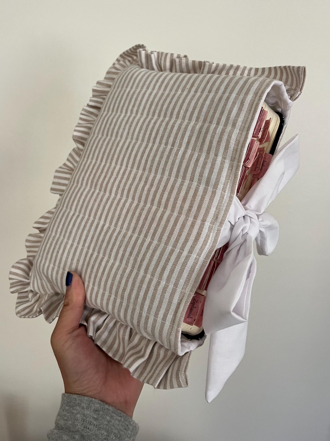 what’s in my Bible bag?!🫶🏼 cover photo collage