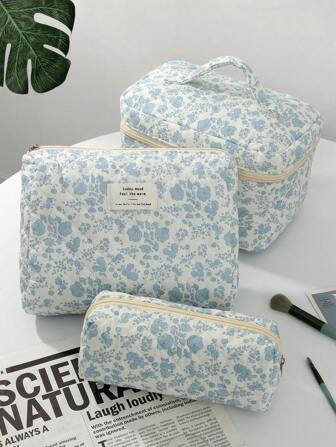 What’s in my makeup bag!💁🏼‍♀️ cover photo collage