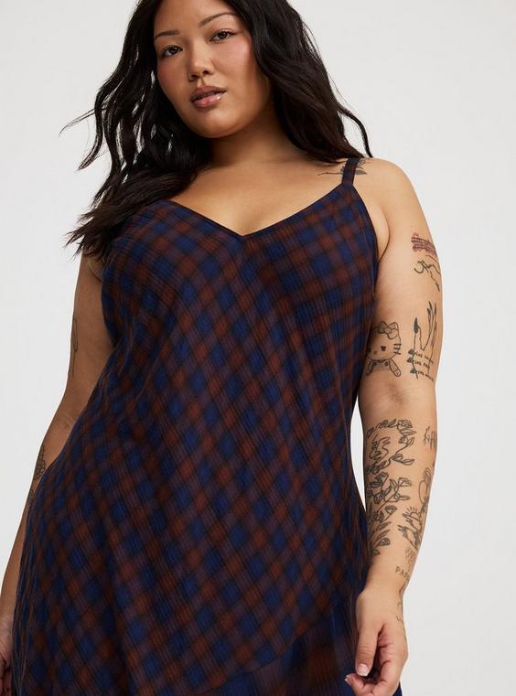 Chic & Cozy: The Best Plus Size Fall Dresses for Curvy Women