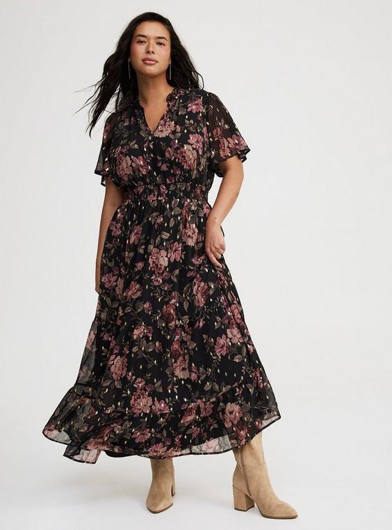 Chic & Cozy: The Best Plus Size Fall Dresses for Curvy Women