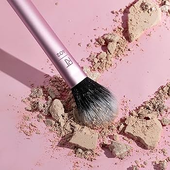Essential Makeup Brushes 🎨 cover photo collage