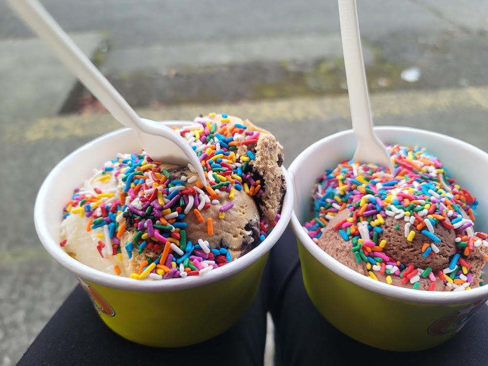 Best Sweet Treats in Seattle Area: Bakeries, Boba, Desserts cover photo collage