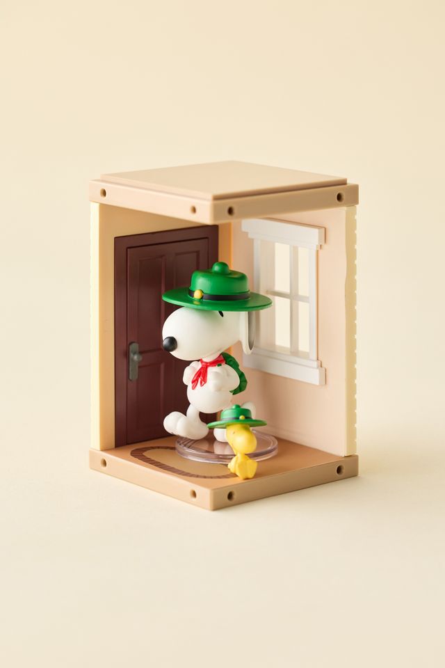 All Things Snoopy | Snoopy Gifts and Trinkets cover photo collage