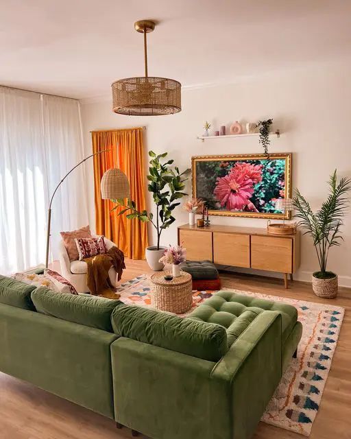 You're trying to (re)-decorate but have no idea where to start cover photo collage