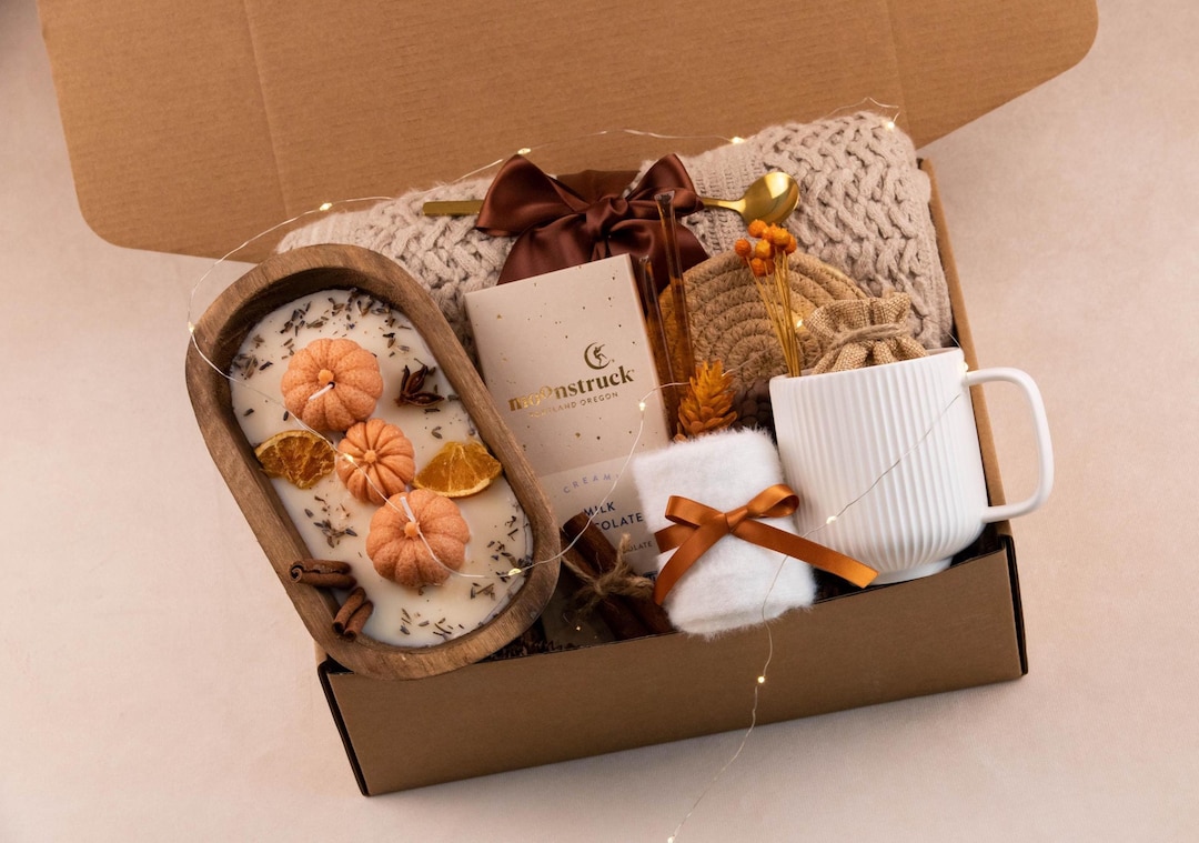 Things to buy for your gf this fall season 🍂🤎 cover photo collage