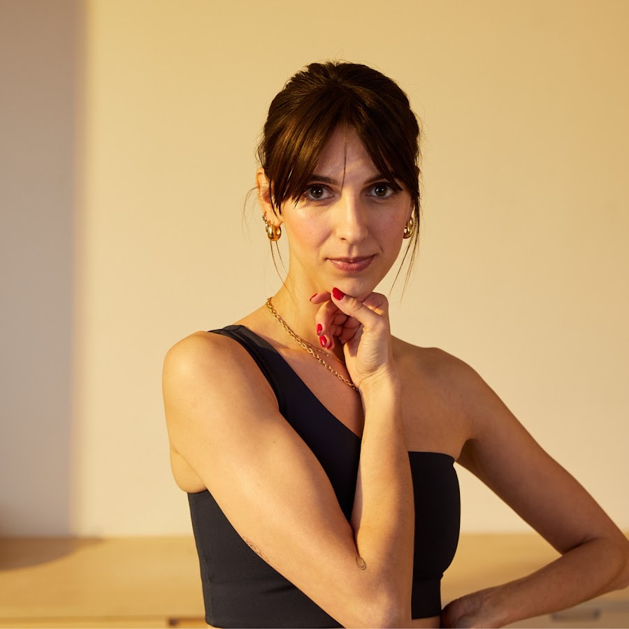 2026 Glow Up Essentials for Women in Their 30s cover photo collage