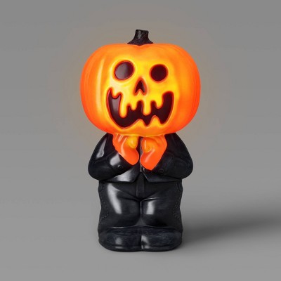 A 90s Halloween- Target's 2025 Halloween collection
