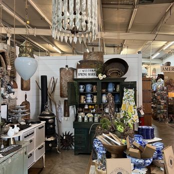 Hidden Gems In DFW Thrift List cover photo collage