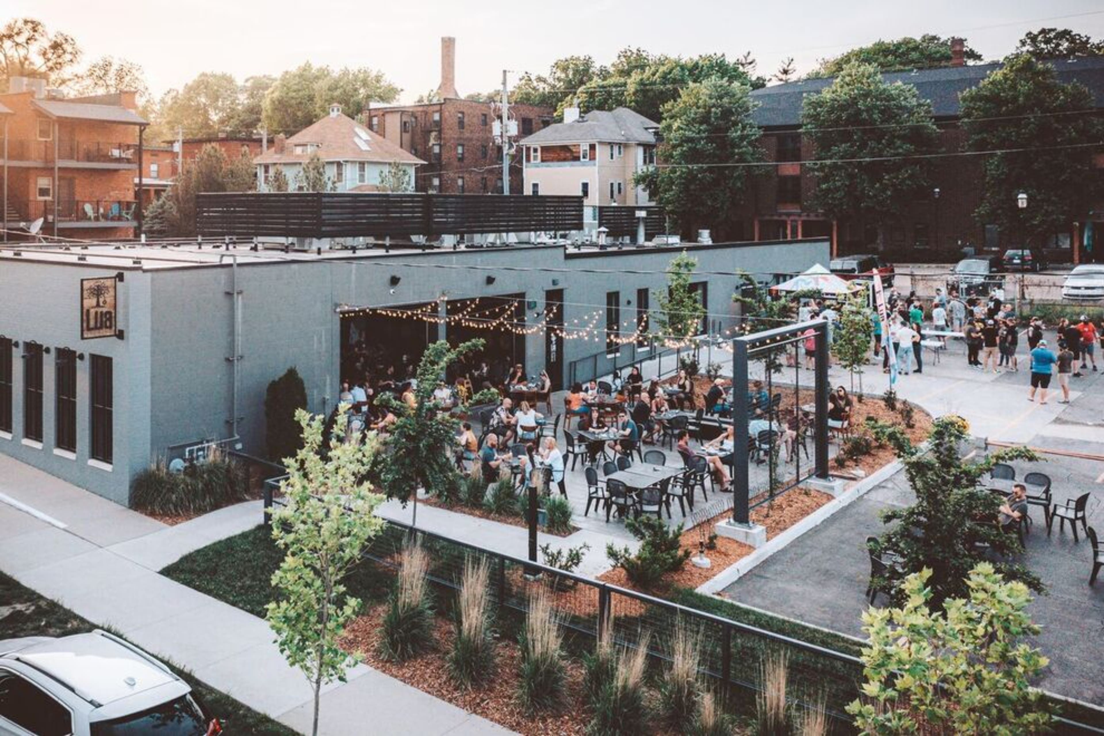 Patios in Des Moines that low-key LOVE when you bring your dog 🐕 cover photo collage