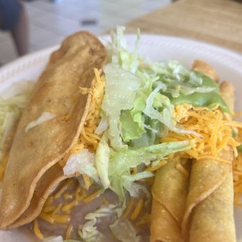 Farmington, NM Bites You Can’t Miss 🍽️ cover photo collage