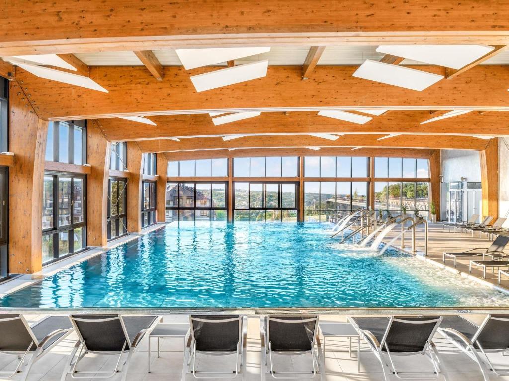 Wellness & Spa Escapes—Relax in Nature cover photo collage