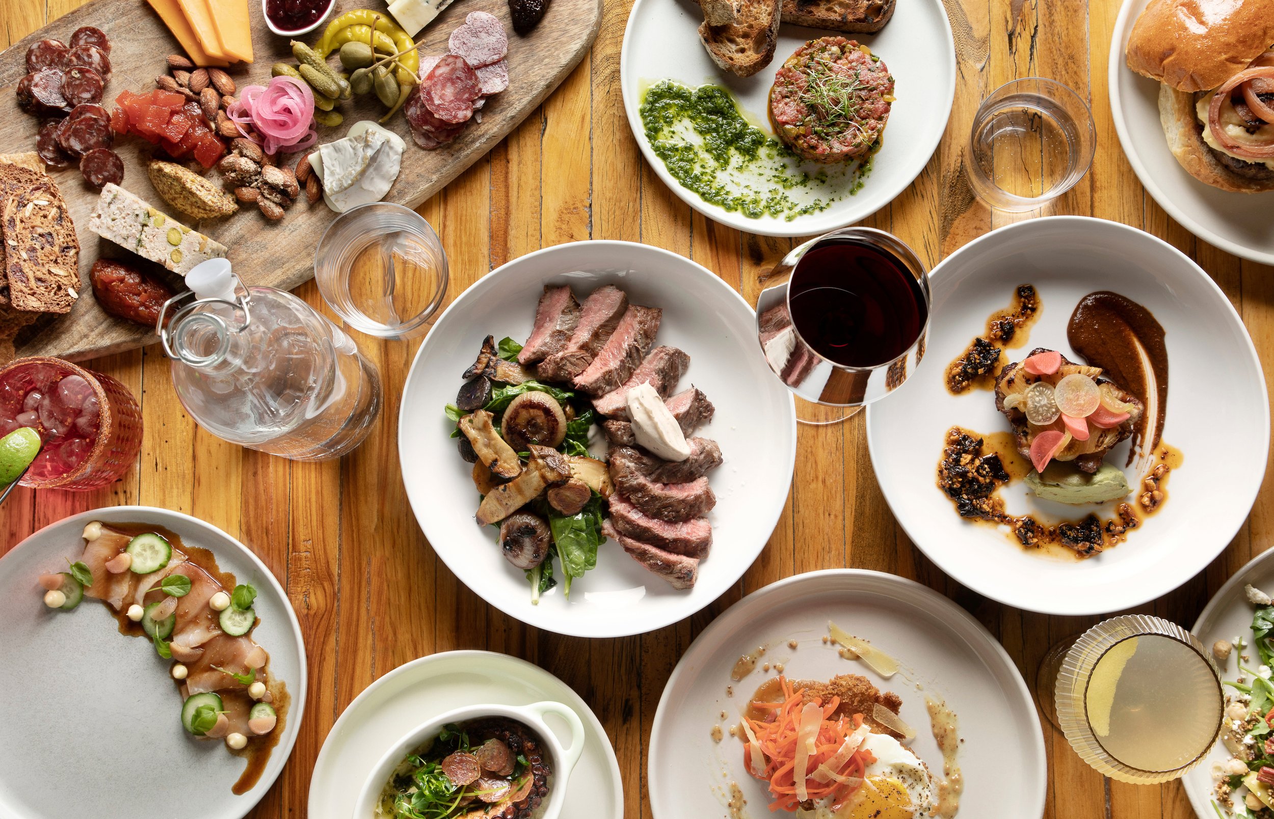 The Best Eats in Milwaukee! cover photo collage