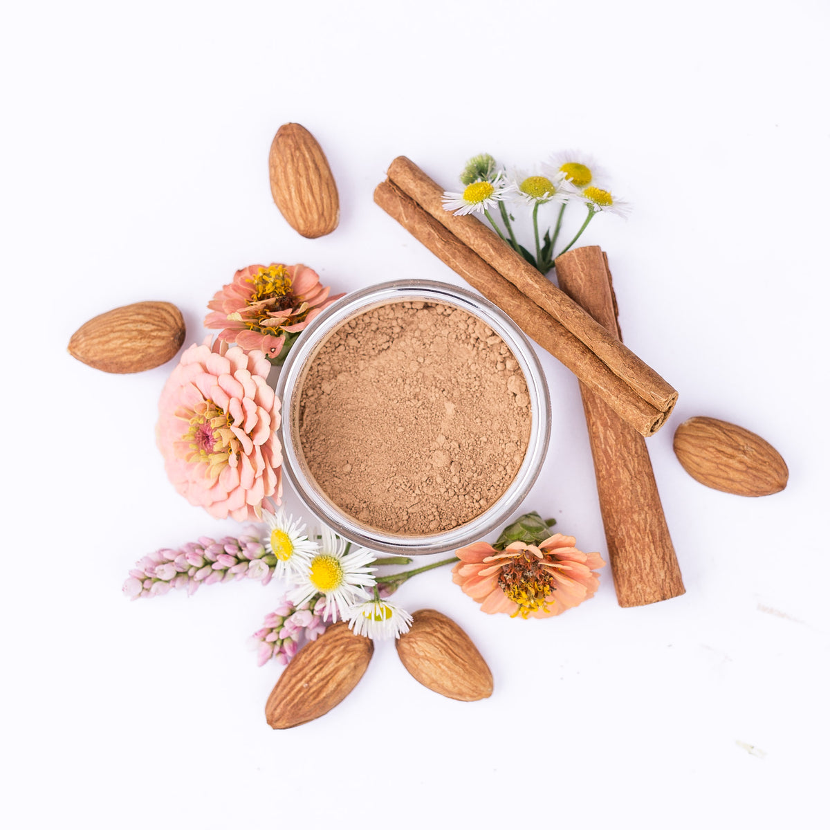 The best non-toxic makeup finds 🤩💄 cover photo collage