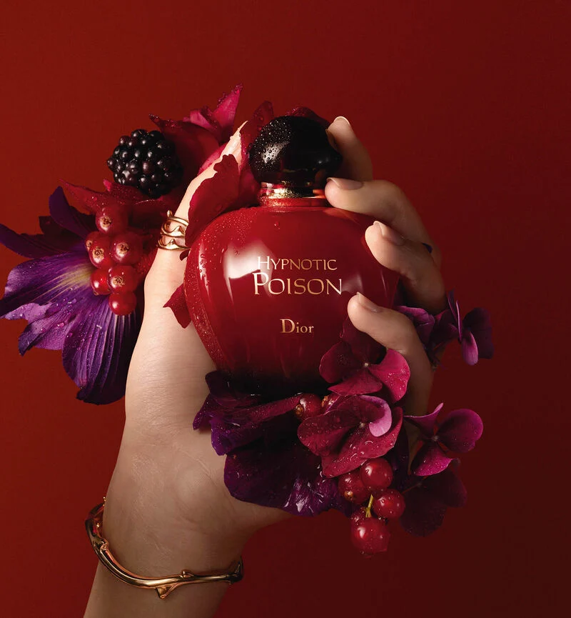 Just one bite - long lasting perfumes that smell sweet, delicious and feminine 🫦 cover photo collage