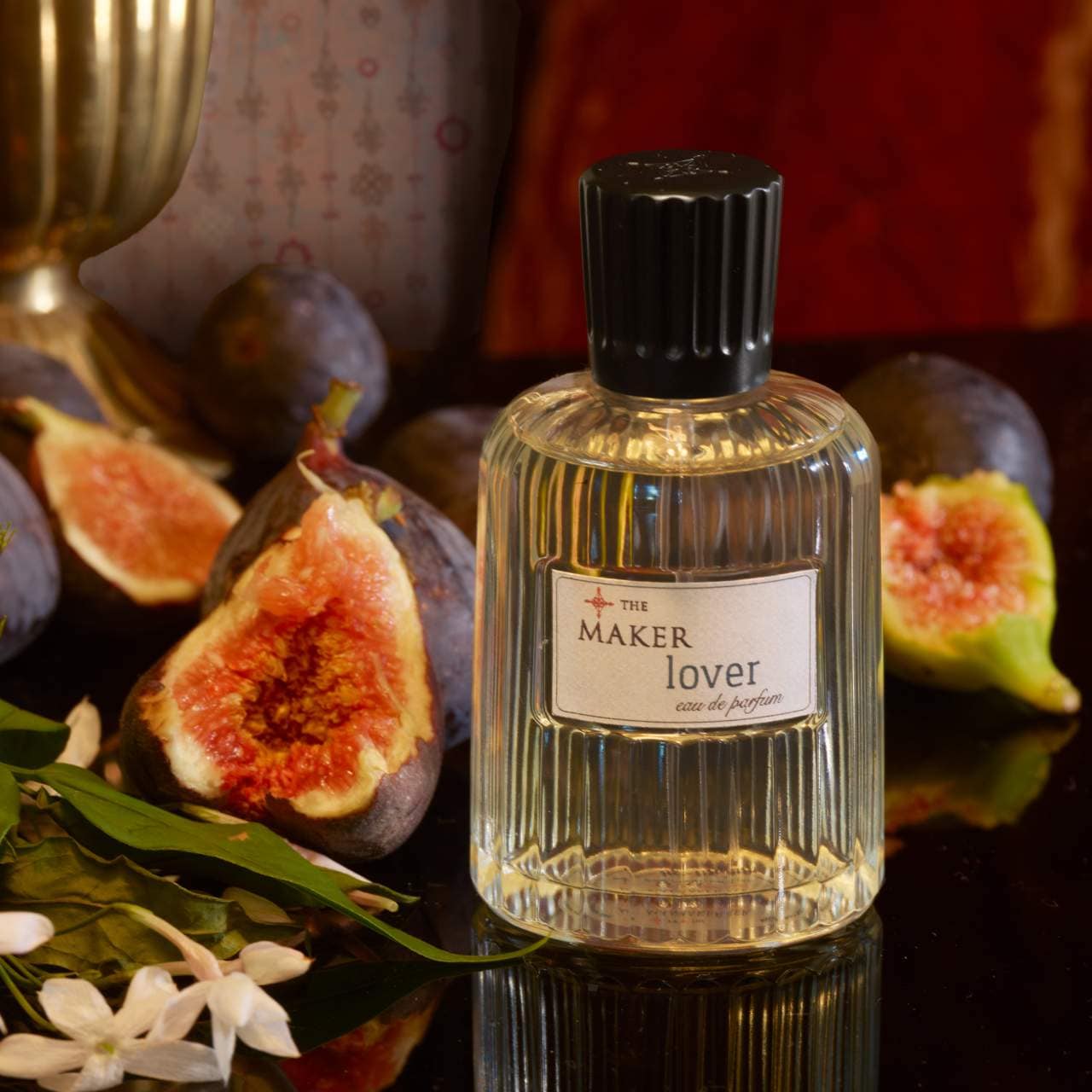 My essentials that serves fashion & face 👑 cover photo collage