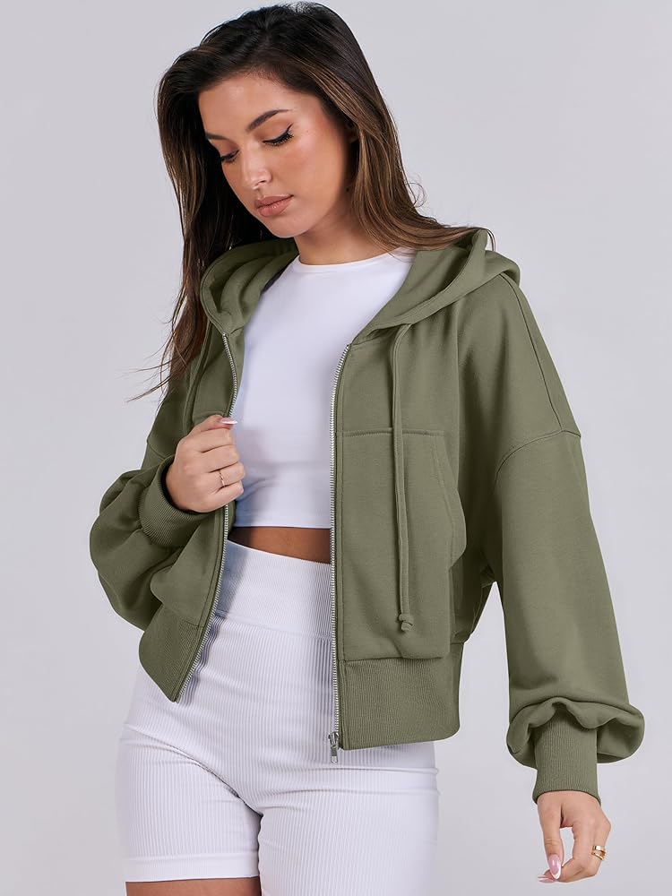 Amazon Styles You Won’t Return cover photo collage