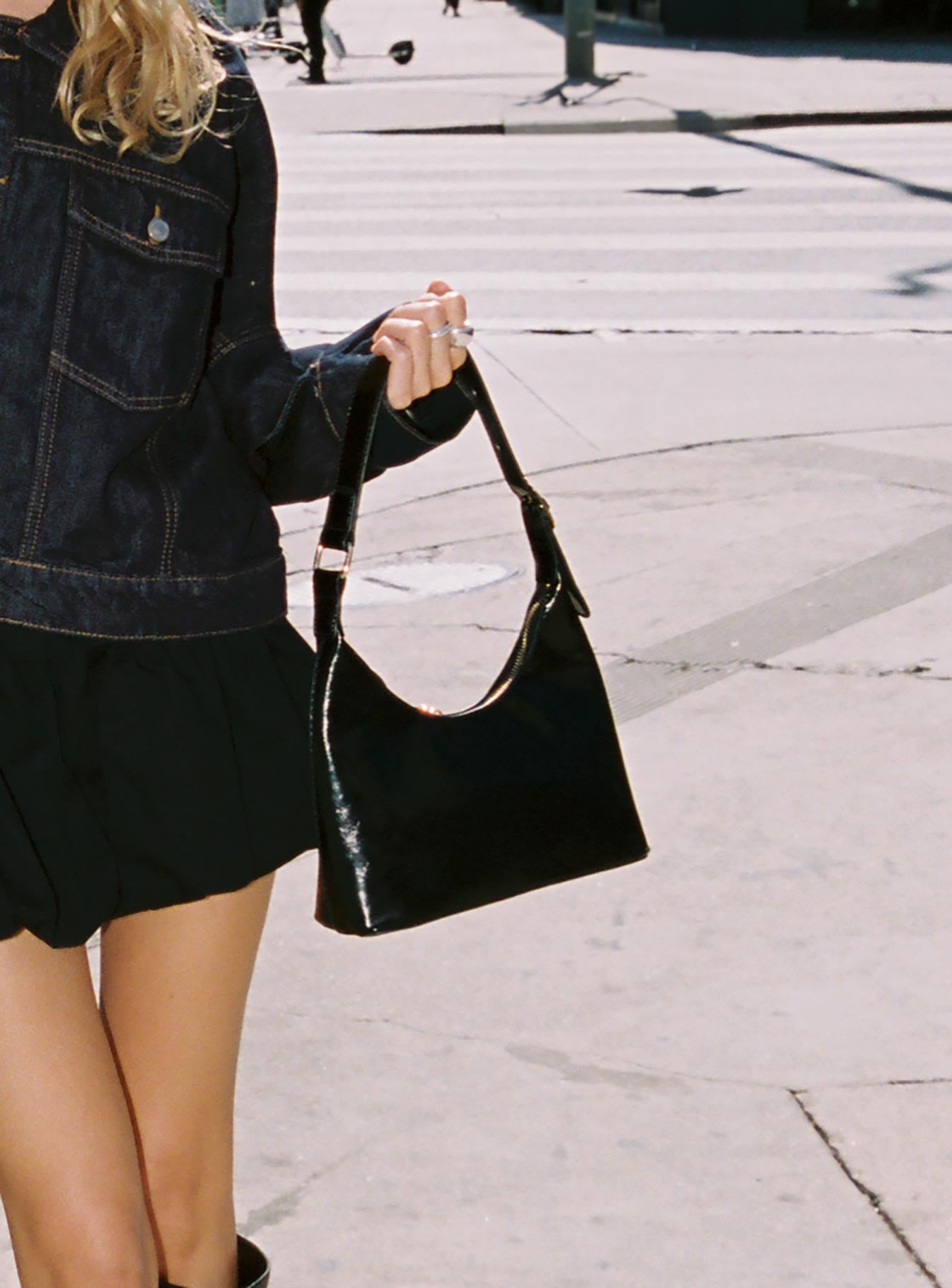 What’s In My Purse?!🖤 cover photo collage