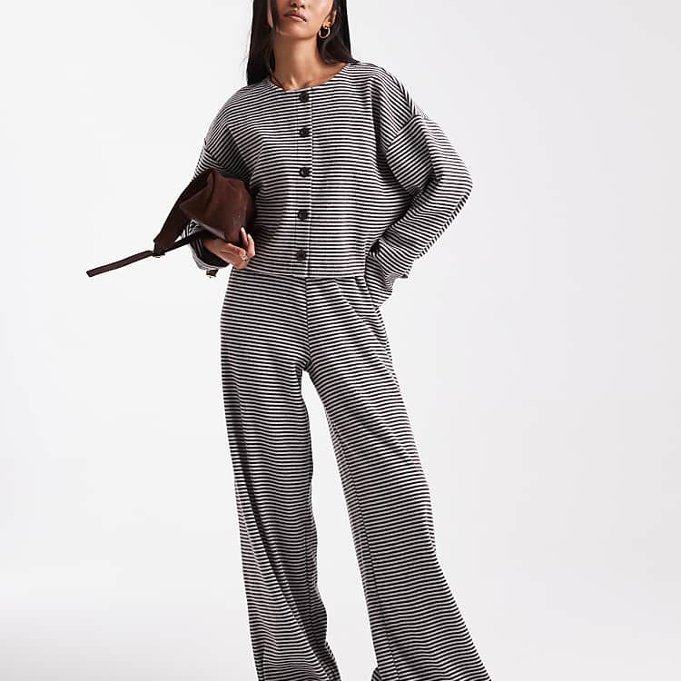 SAHM fit ideas✨ cover photo collage