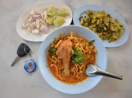 Eating Thailand: The Best of Bangkok and Chiang Mai cover photo collage