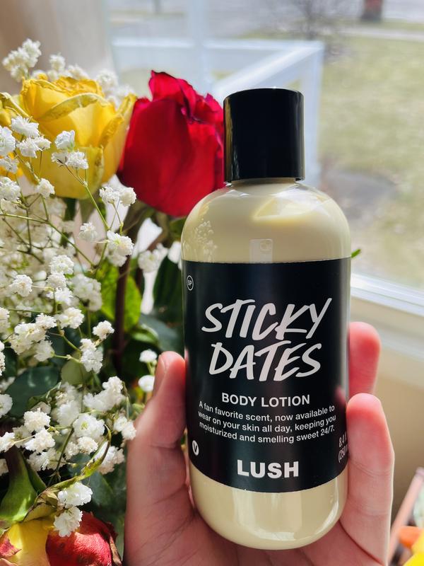 The way I love LUSH 😍💕 must haves, head-to-toe cover photo collage