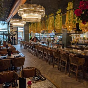 The Best Restaurants To Eat At in Indianapolis, Indiana 🍽️😋 cover photo collage
