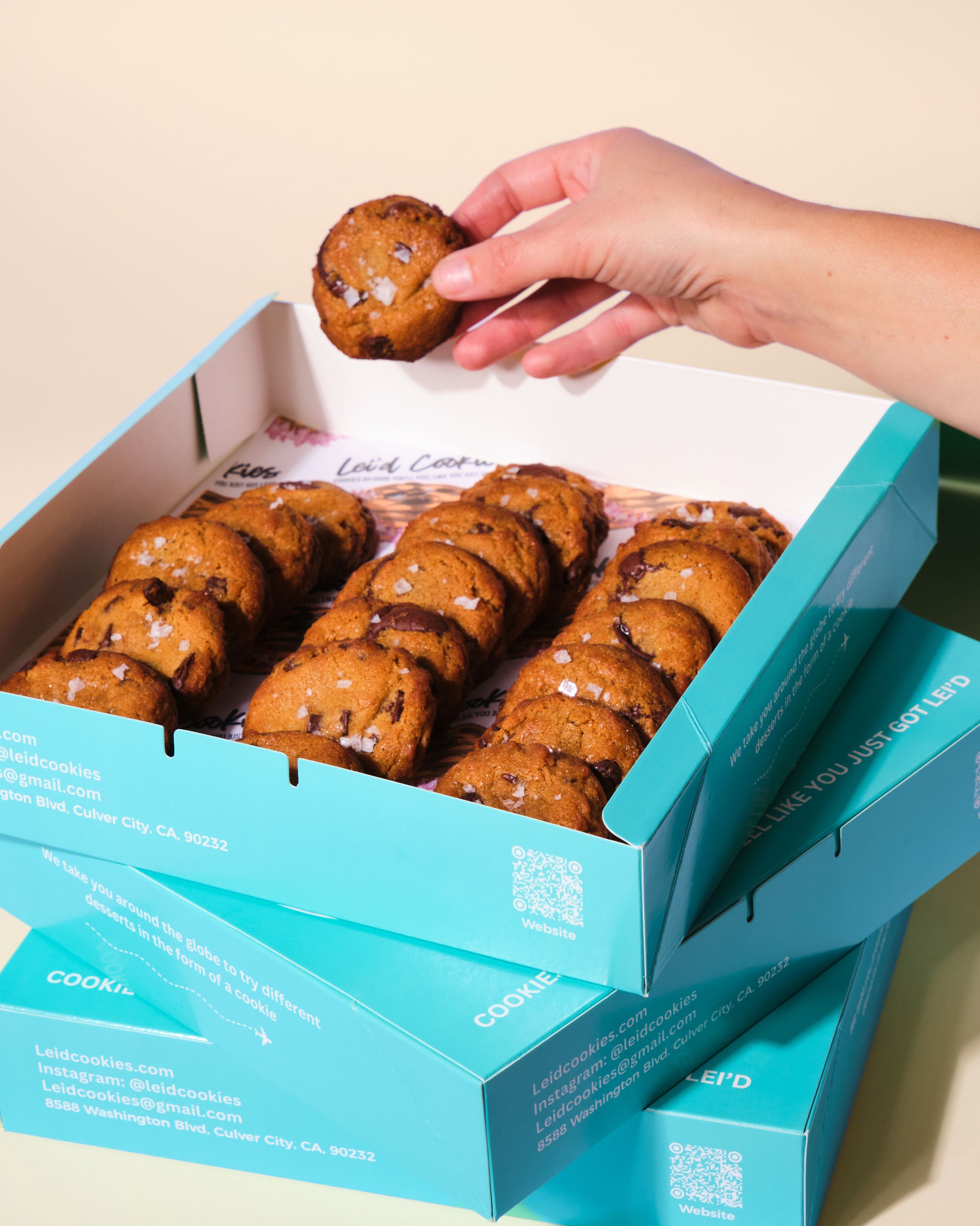 BEST bakeries in LA cover photo collage
