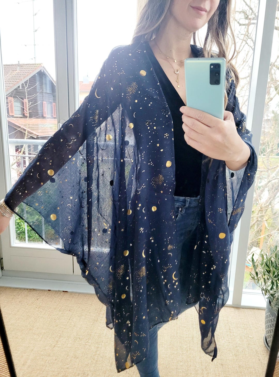 An ethereal nod to the 1990s cover photo collage