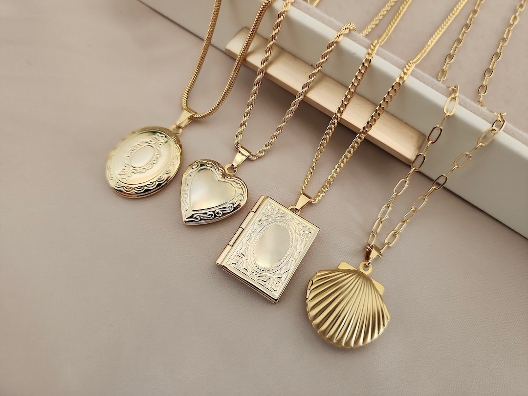 How to Build A Stylish, Versatile Jewelry Collection on a Budget ✨ 💴 cover photo collage