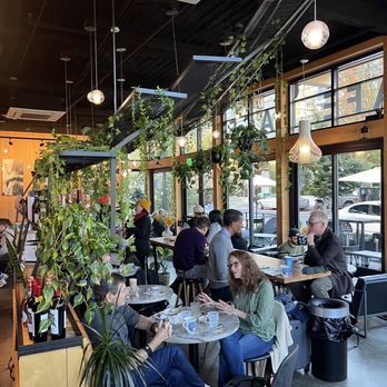 The Seattle Edit: Food & Drink cover photo collage