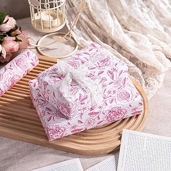 Wedding DIYs that will make people think your wedding is bougie cover photo collage