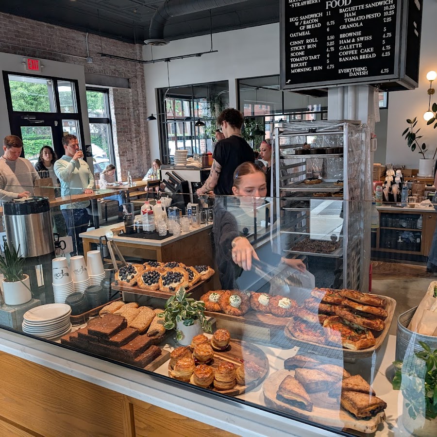 A local‘s guide to Columbus, Ohio cover photo collage