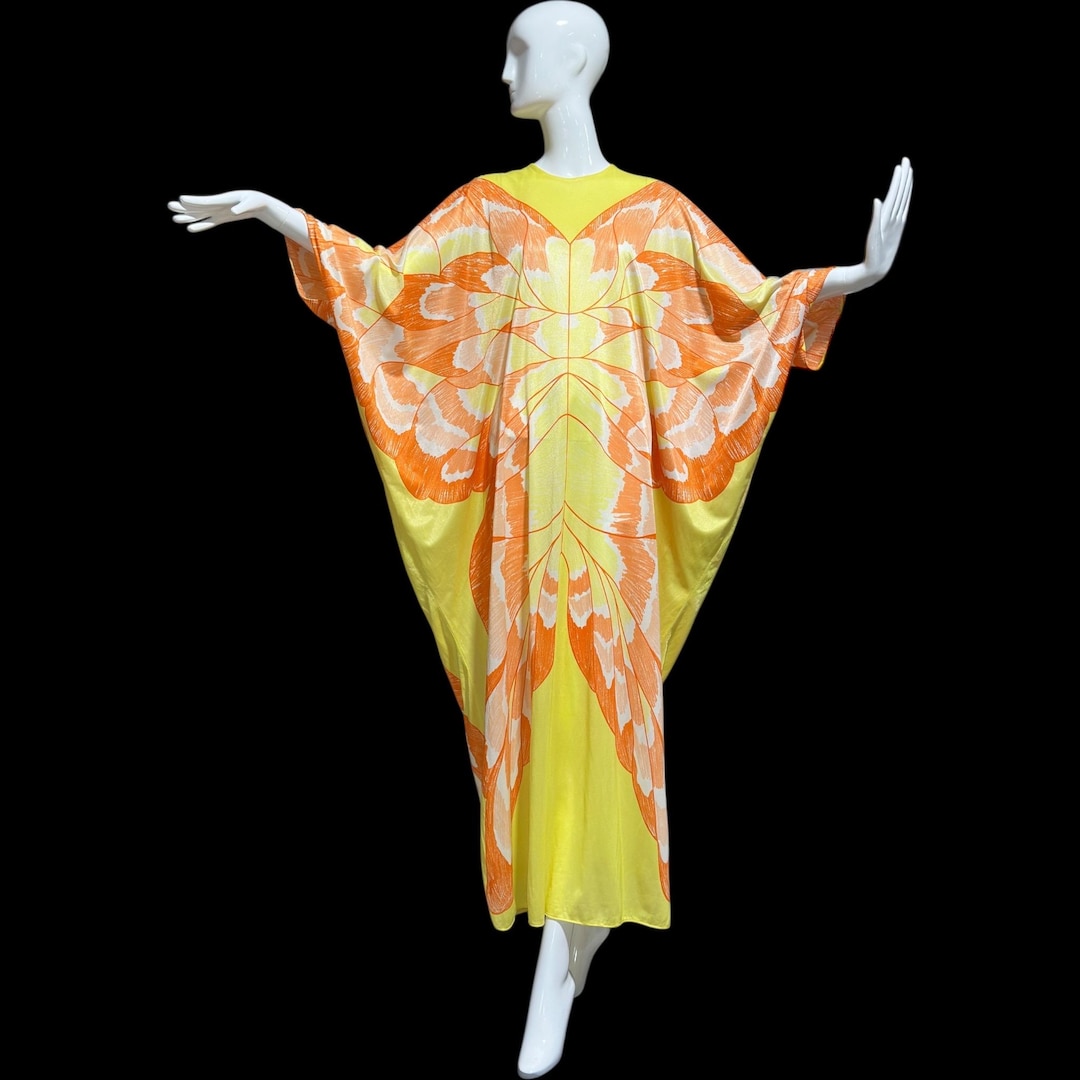 Dress Like a Chic Tent cover photo collage