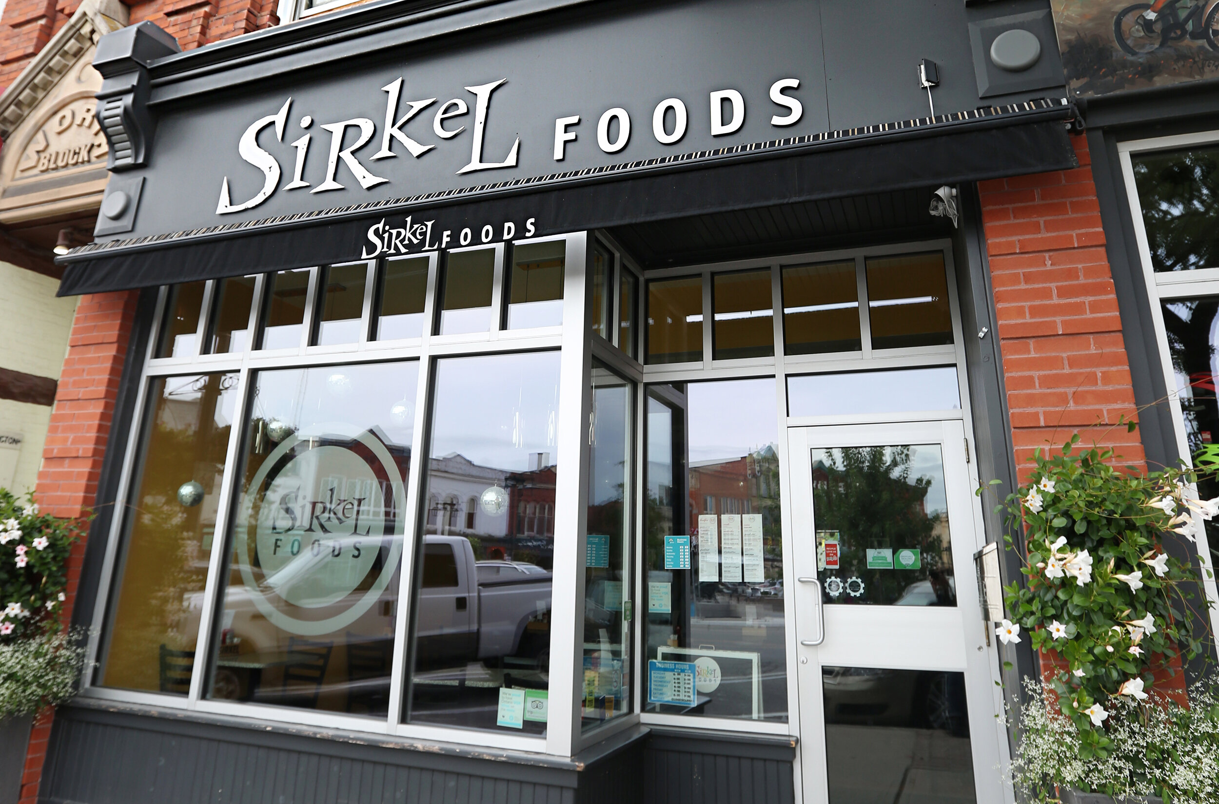 Top reccomendations for Stratford Ontario cover photo collage