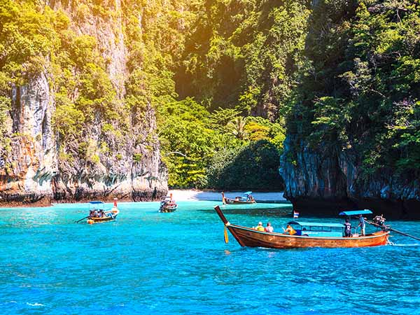 Thailand! Thailand is so much more than busy Bangkok and gorgeous beaches; explore some diverse locations and activities! cover photo collage