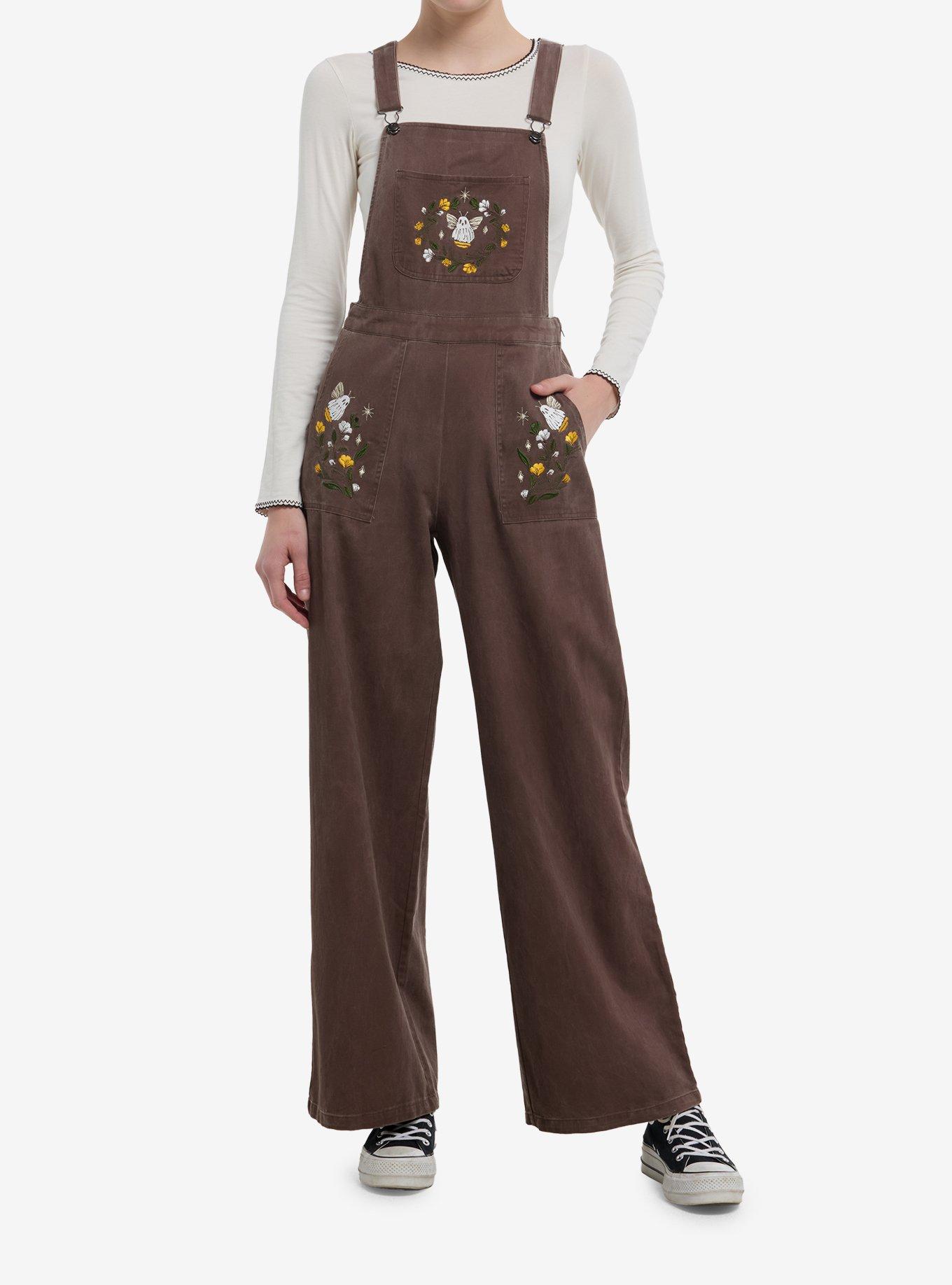 Bee things recommended by a girl named Bee cover photo collage