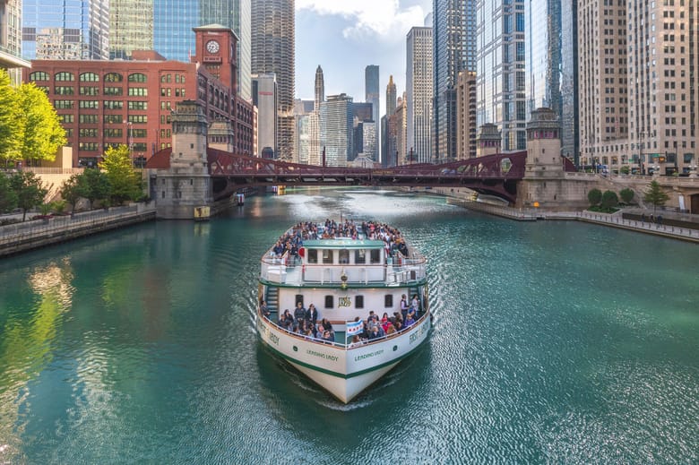 My ultimate Chicago list 🎡🛥️🏙️ cover photo collage