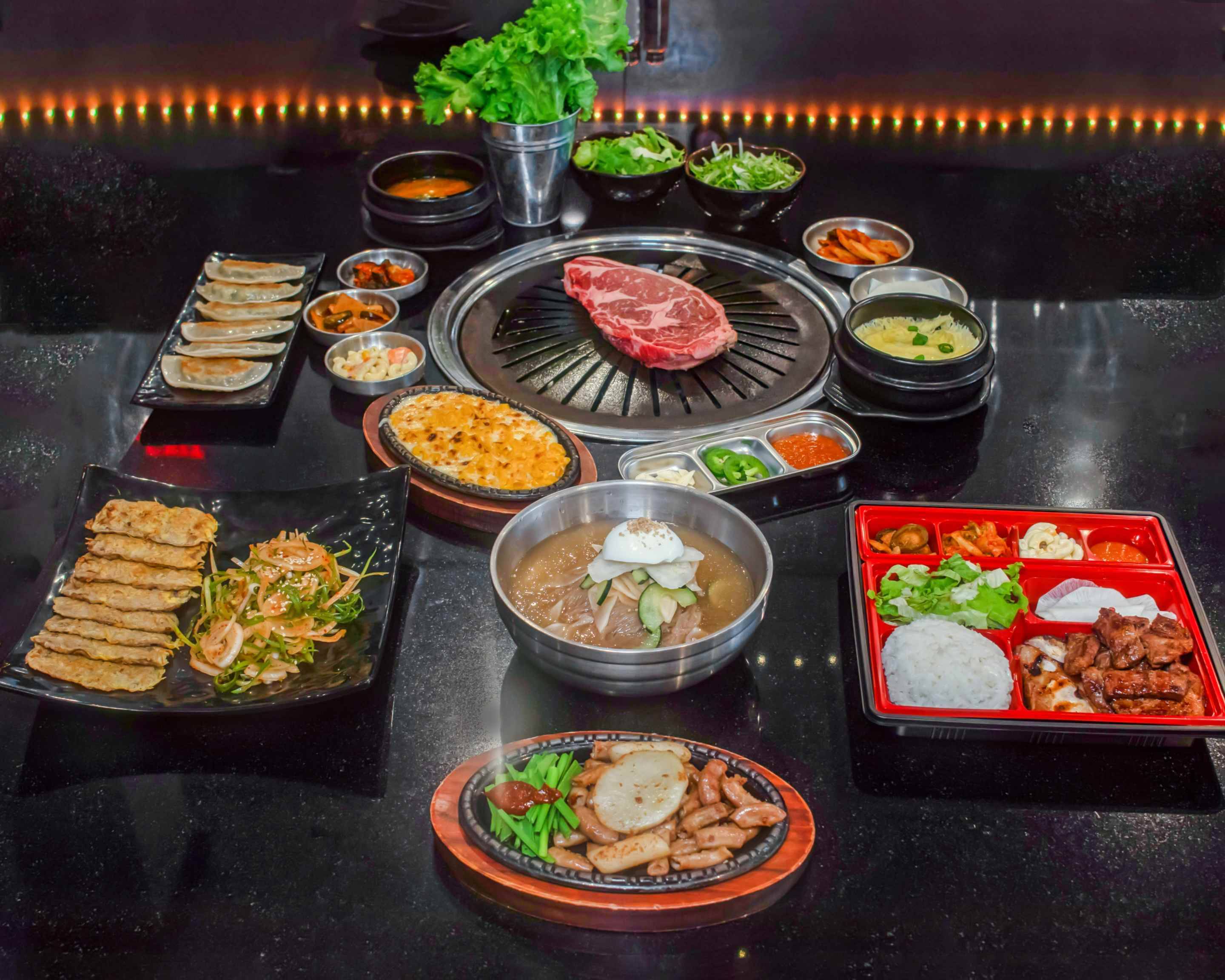 What to Eat/Do in DMV 🌆 cover photo collage