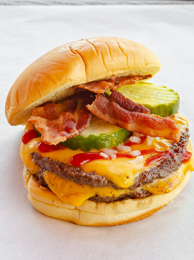 Long Island places to eat/drink! cover photo collage