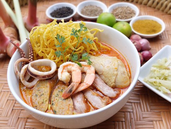 Must-Visits in Chiang Mai, Thailand (Recs from a Thai Local) cover photo collage