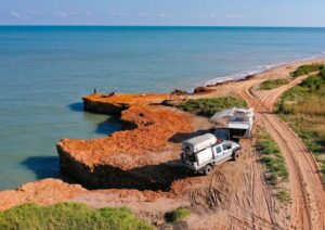 Australia's Most Epic Free Camps ⛺️ cover photo collage